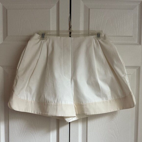 Silk trimmed short - Picture 1 of 7